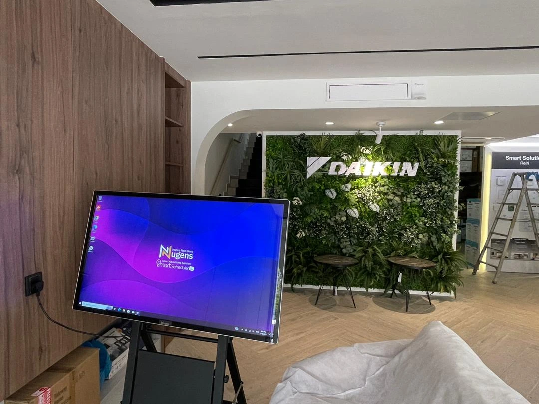 Daikin – Nugens digital signage (Retail)